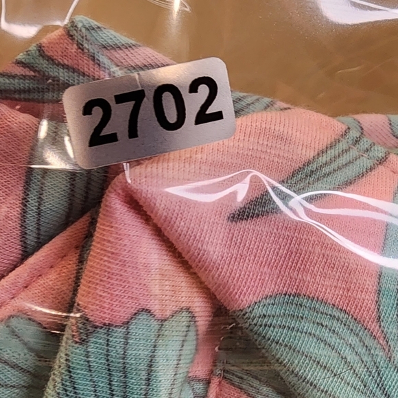 Land's End Women's Green and pink Floral plus size polo shirt 2X - Picture 11 of 11